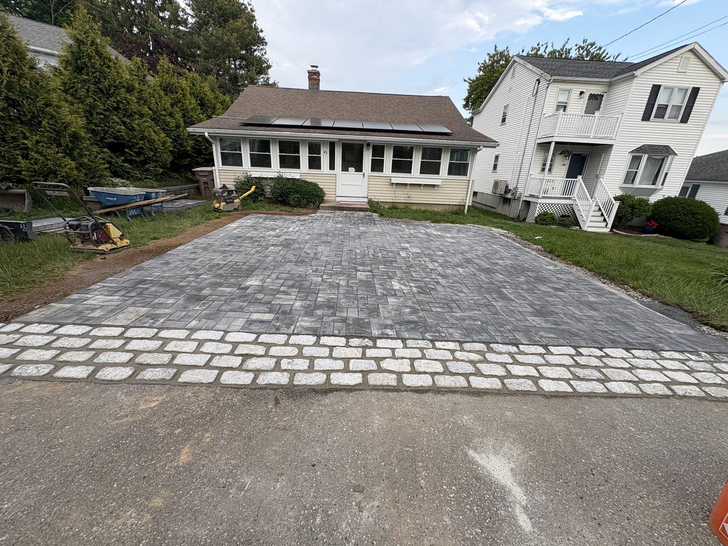 Paver Driveway and Border by TNT Masonry & Pavers in Connecticut